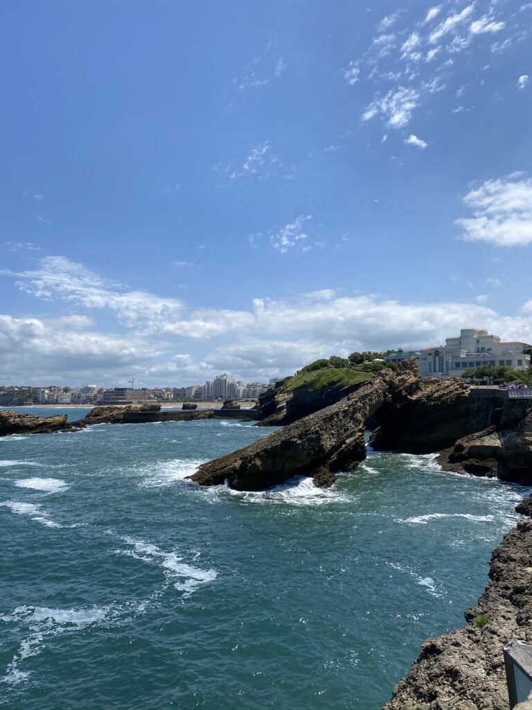 photo de biarritz au pays basque par joyeux voyageurs